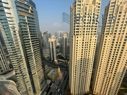 Upgraded 1BR Penthouse I Palm View I Furnished