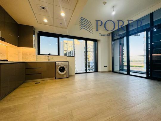 Corner 1 bedroom - Huge Layout - Best Price